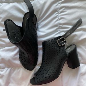 White Mountain heels